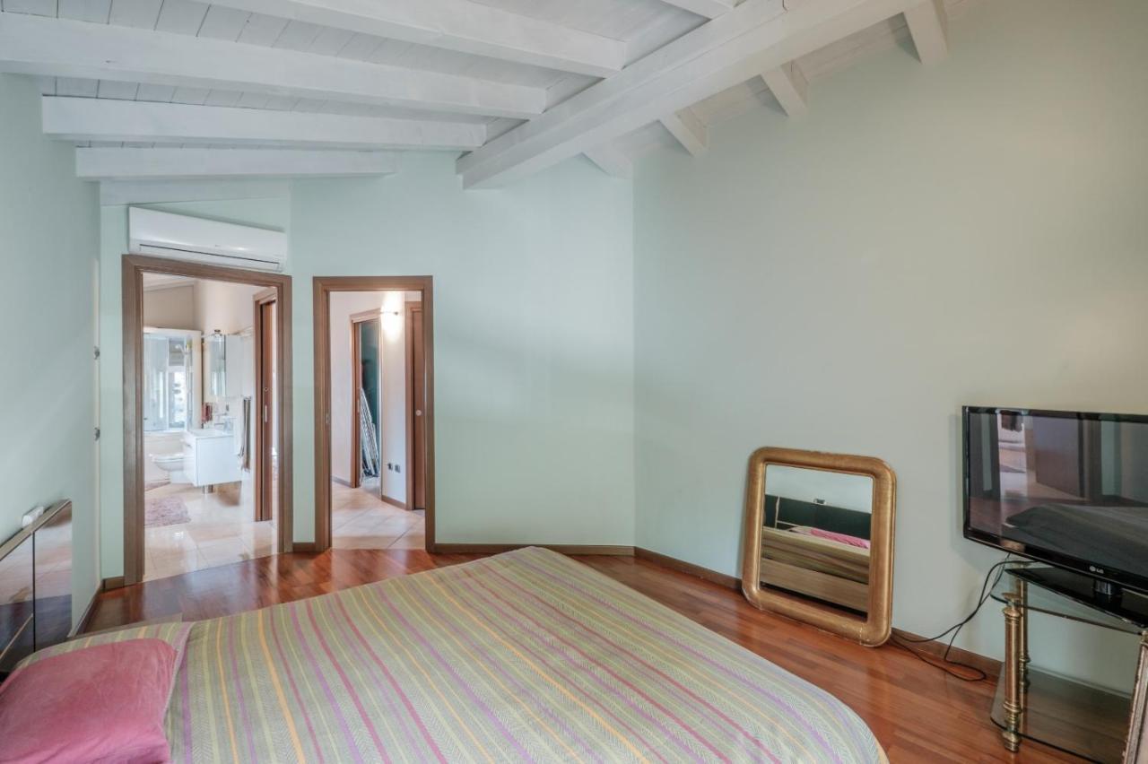 Ferienwohnung Casa Dana Sale Marasino Exterior foto